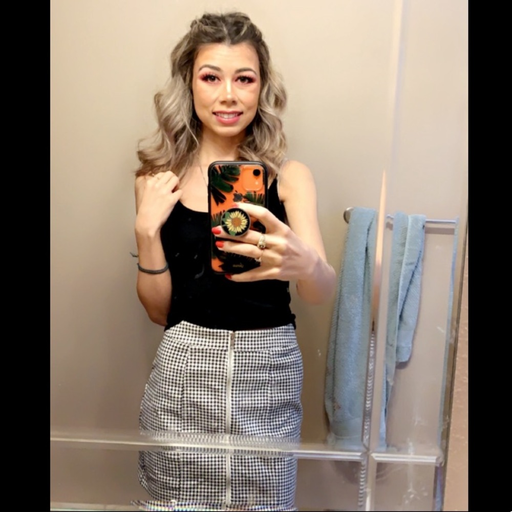 Meet your Posher, Haley